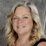 (Community Builder) Brenda Dierolf