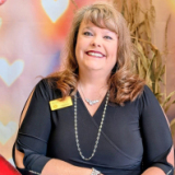 (Chamber of Commerce) Deanna Sloat
