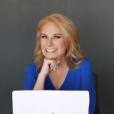 (Brand Coach) Julie Stroud