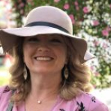 (Holistic wellness, Mental health support, Yoga, Retreats) Erin Ottley