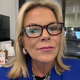 (Commercial Banker) Amy Carlson
