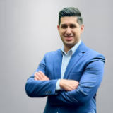 (Morgage Broker) Adrian Leos