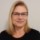 (Accountant) Stephanie Binkley