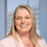 (Travel Agent) Jennifer Cobb