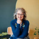 (Social Media Marketing ) Rebecca Pixley