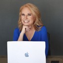 (Brand Coach) Julie Stroud
