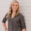 (Photographer) Ashley Lipsman