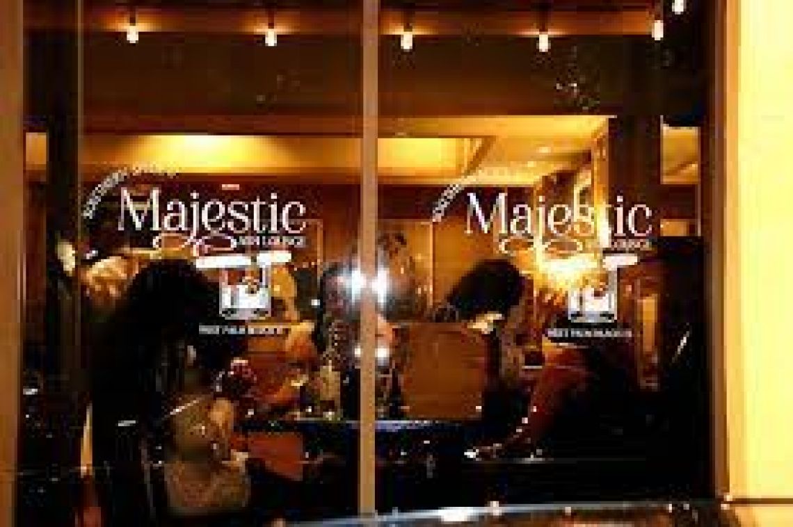 Social Mixer - Majestic Ash Lounge