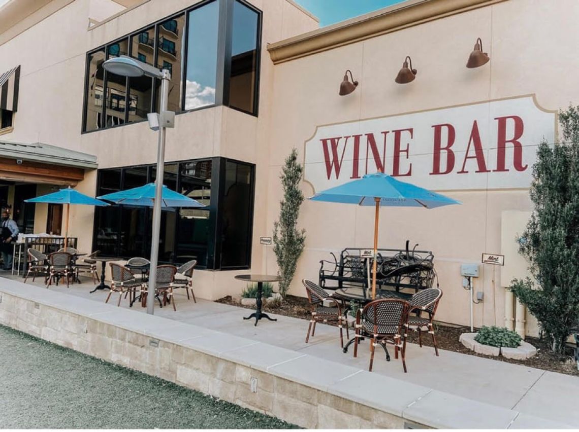 OCTOBER HAPPY HOUR EVENT
