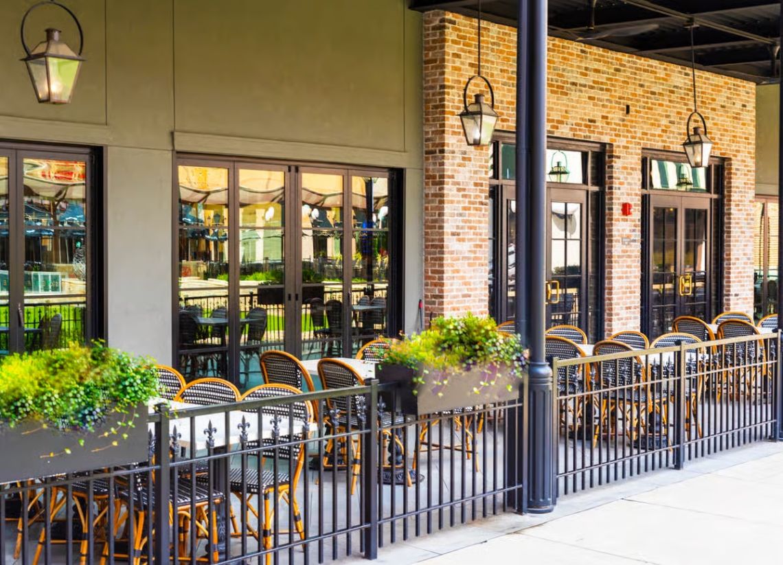 HAPPY HOUR NETWORKING EVENT