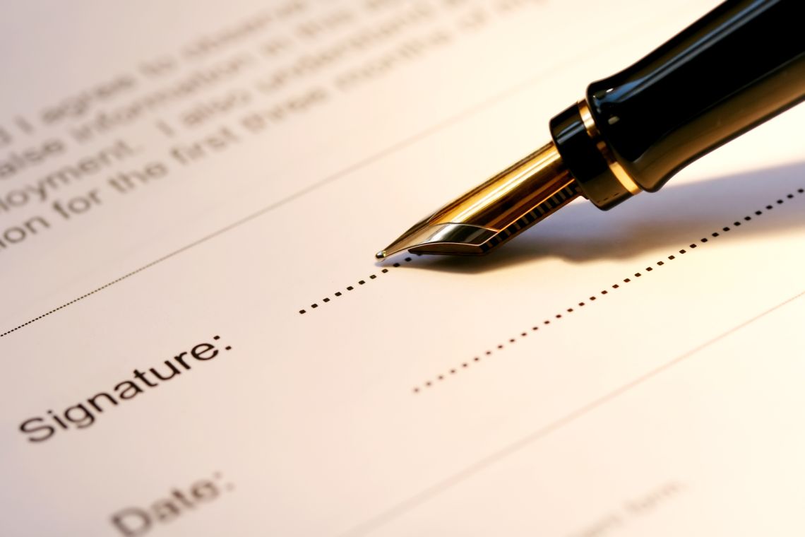 (Mobile Notary) Andrea Pitts