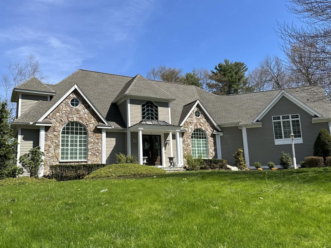 (Home Exteriors) Mark Fontas