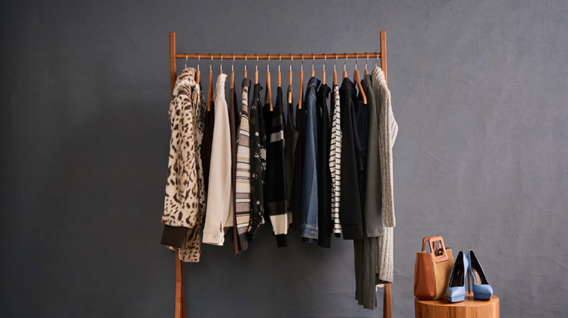 (Womens Fashion) Heidi Furlong