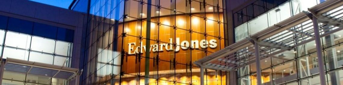 (Financial Advisor) Kelli LaBelle