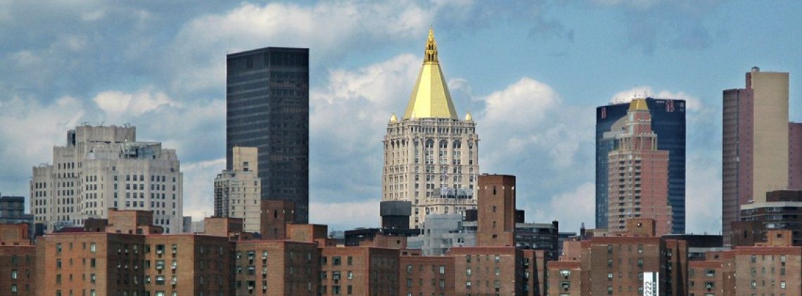 (Insurance and Investments) Bill Lau