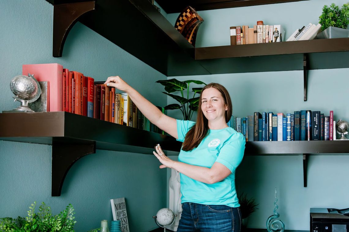 (Professional Organizer) Melissa Foster