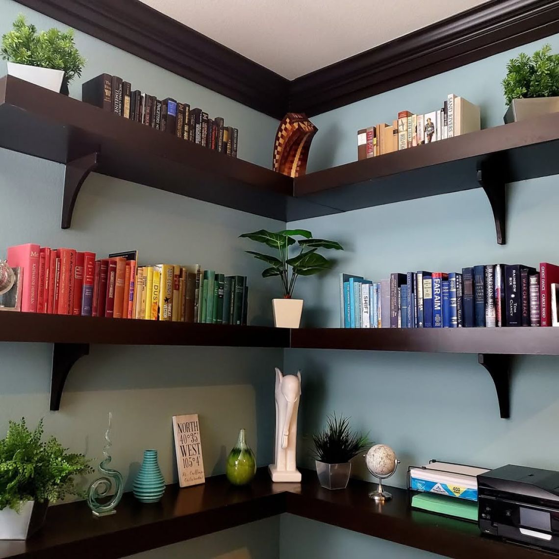(Professional Organizer) Melissa Foster