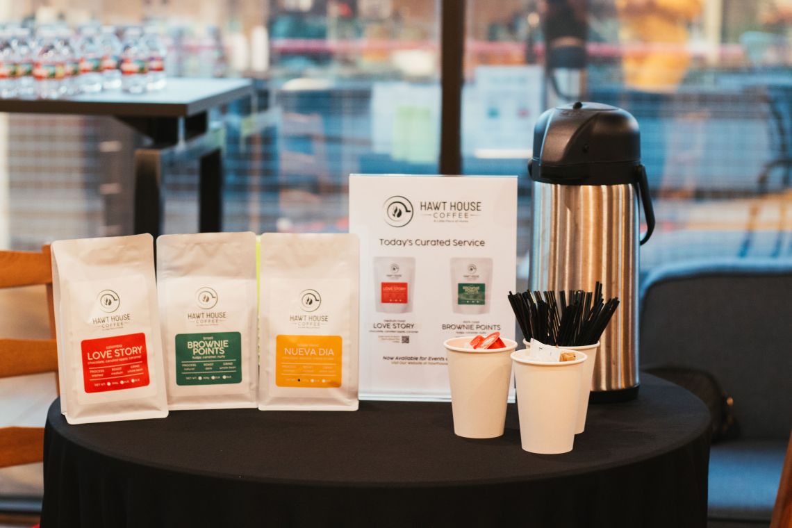 (Coffee Service) Nicole Hawthorne