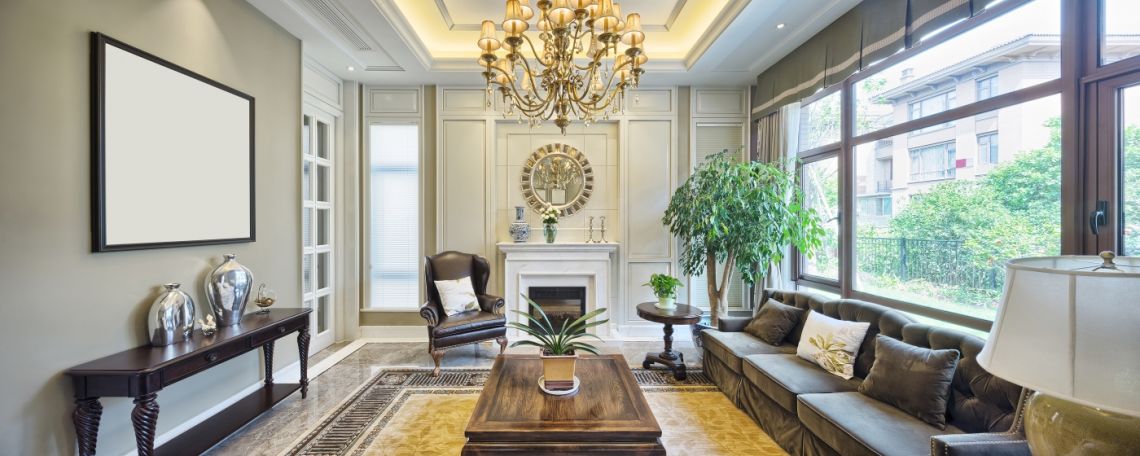 (Commercial / Residential Lighting) Amy Quinn