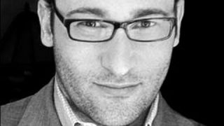 Simon Sinek: How great leaders inspire action